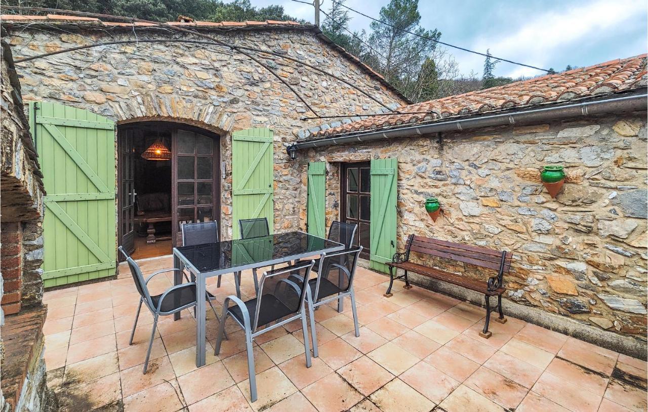 Cozy Home In Olargues With Kitchen Exteriör bild